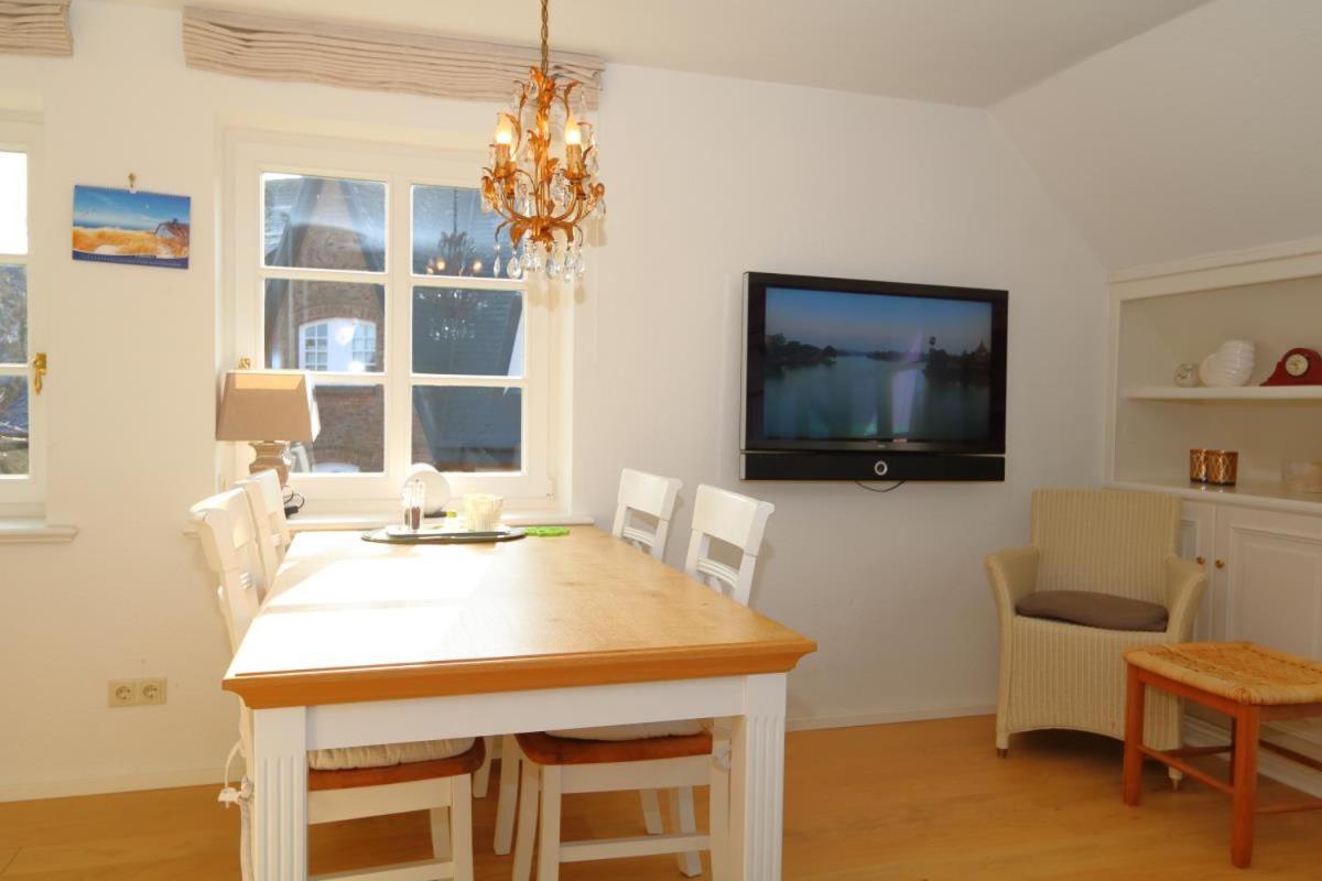 Krause Apartment